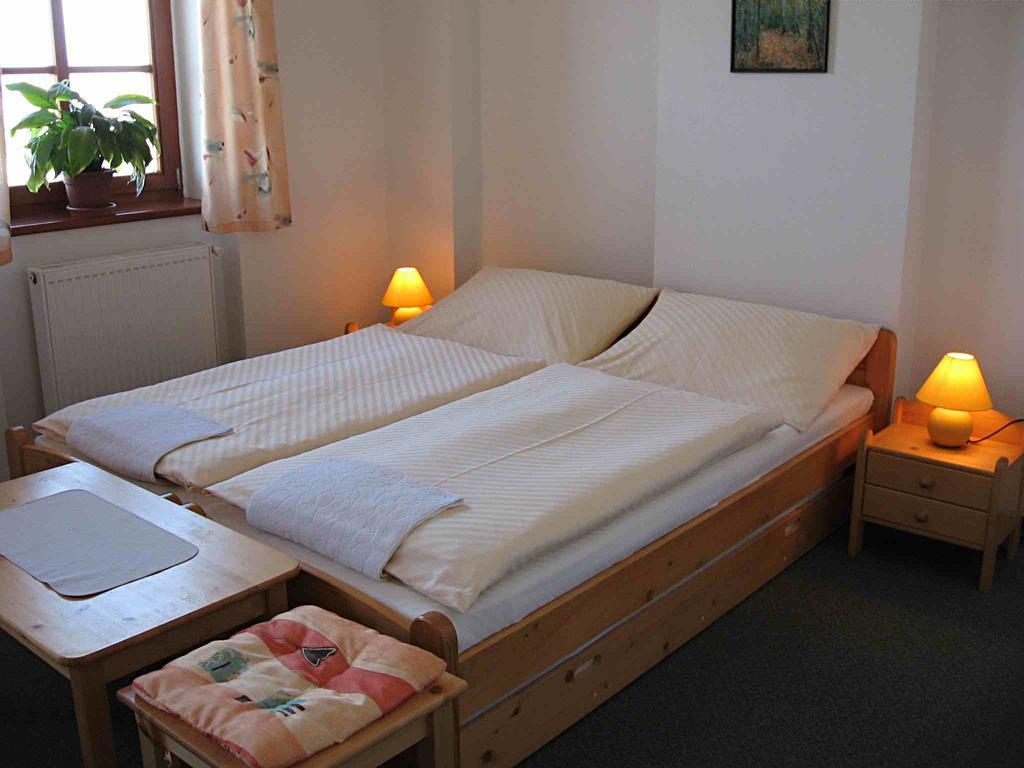 Penzion Bouquet Horni Vestonice Exteriör bild